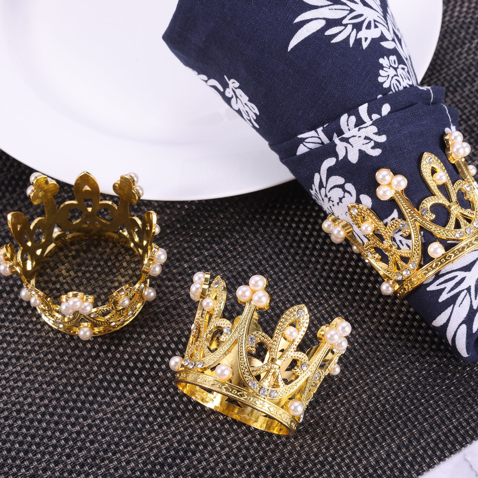 Gold Napkin Rings Set Of 6, Metal Spiral Round Napkin Holder Buckles For Christmas Thanksgiving Dinner Wedding Birthday Party Table Decoration
